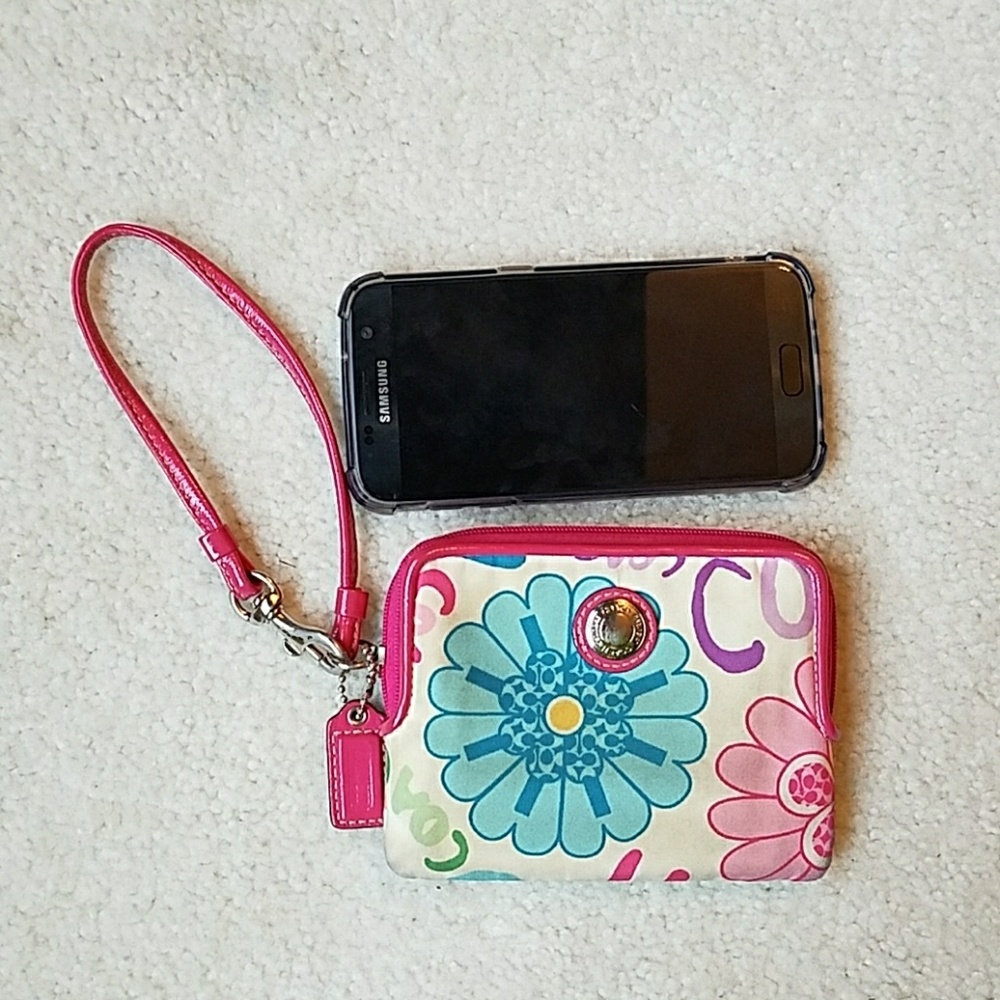 Coach clutch wristlet